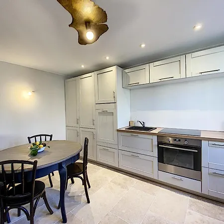 Les Estrelles Apartment Saint-Remy-de-Provence Room photo